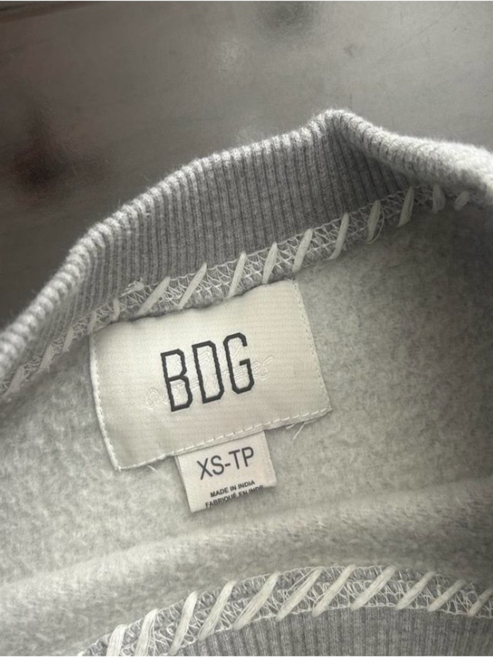 Urban Outfitters BDG Martina Splice Crewneck Sweatshirt - Picture 3 of 4